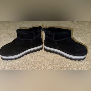 BearPaw Black Winter Boots with White Sole